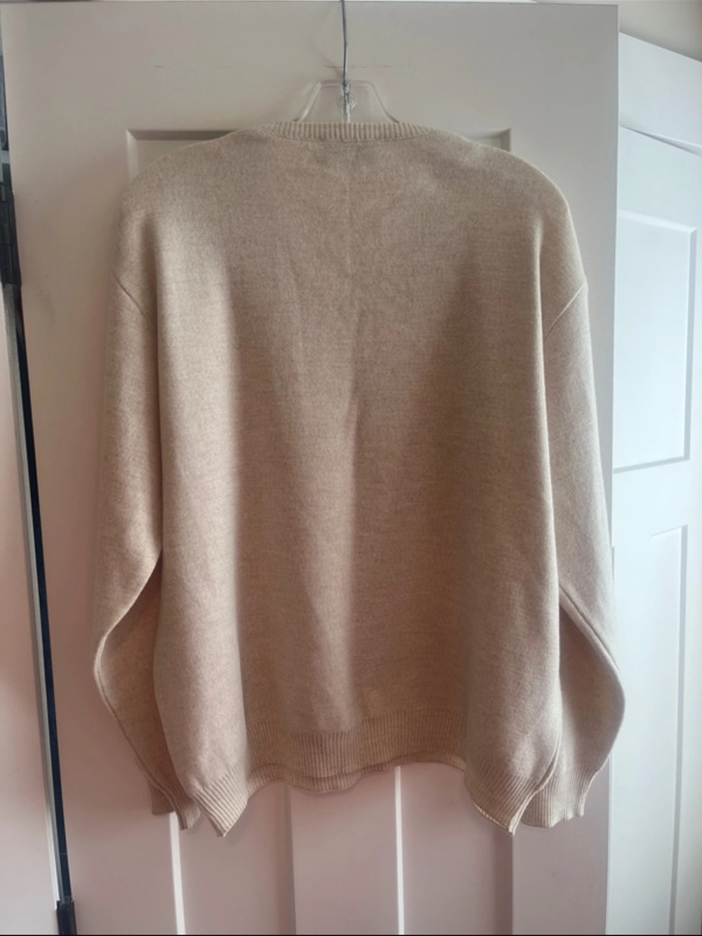 Gionfriddo Men's V-Neck Beige Sweater - Classic Cable & Diamond Knit - Picture 5 of 5